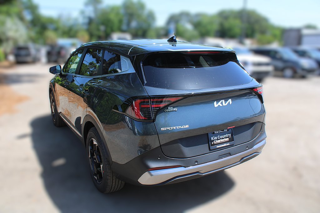 New 2027 Kia Sportage EX FWD image 12