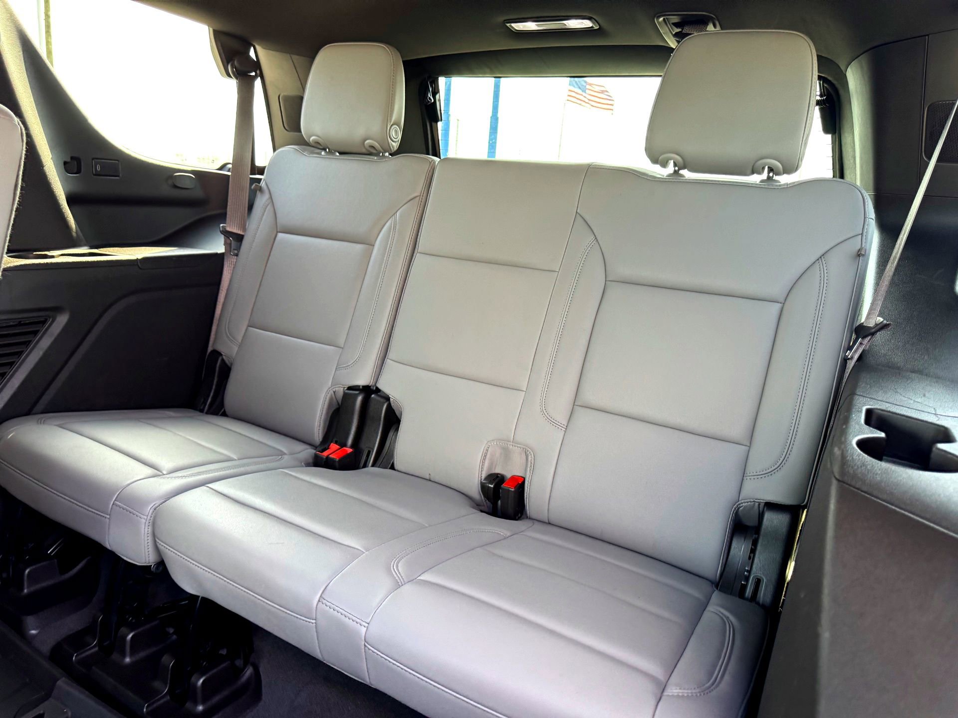 Used 2024 Chevrolet Tahoe Z71 w/ Off-Road Capability Package AWD/4WD image 18