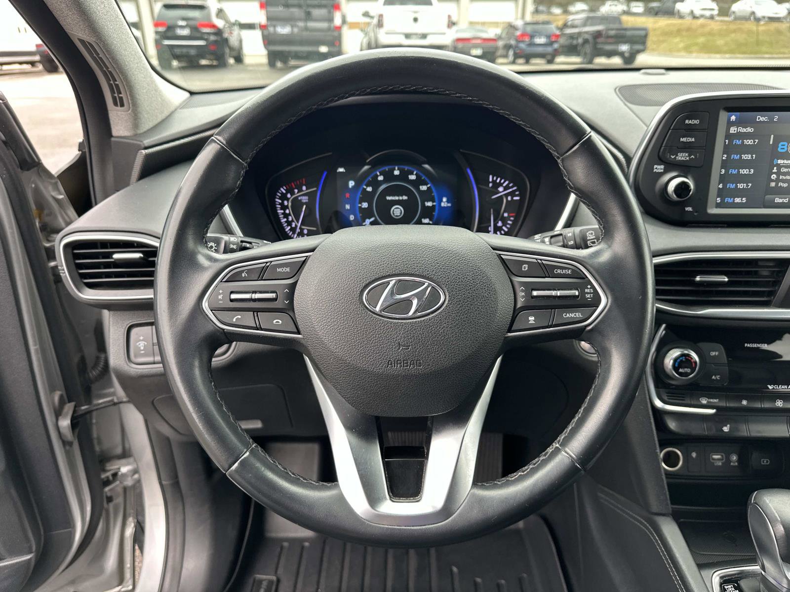 Used 2020 Hyundai Santa Fe SEL w/ Convenience + Premium Package image 27