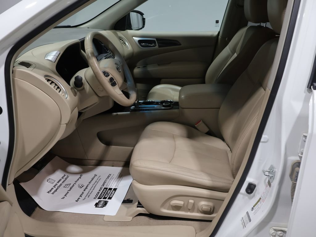 Used 2013 Nissan Pathfinder SL image 11