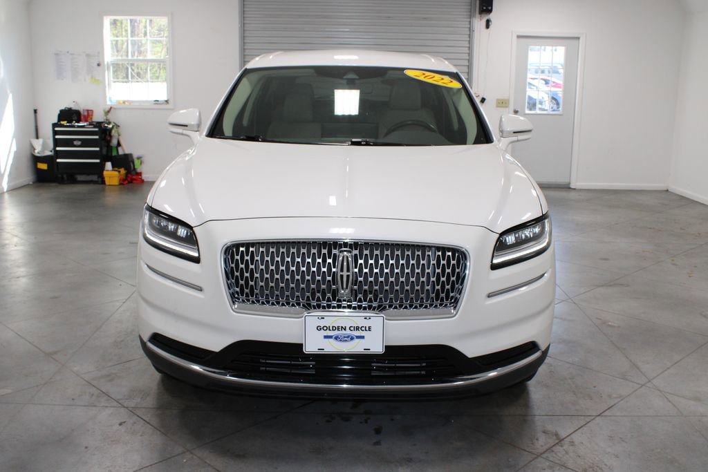 Used 2022 Lincoln Nautilus AWD w/ Premium Package image 3