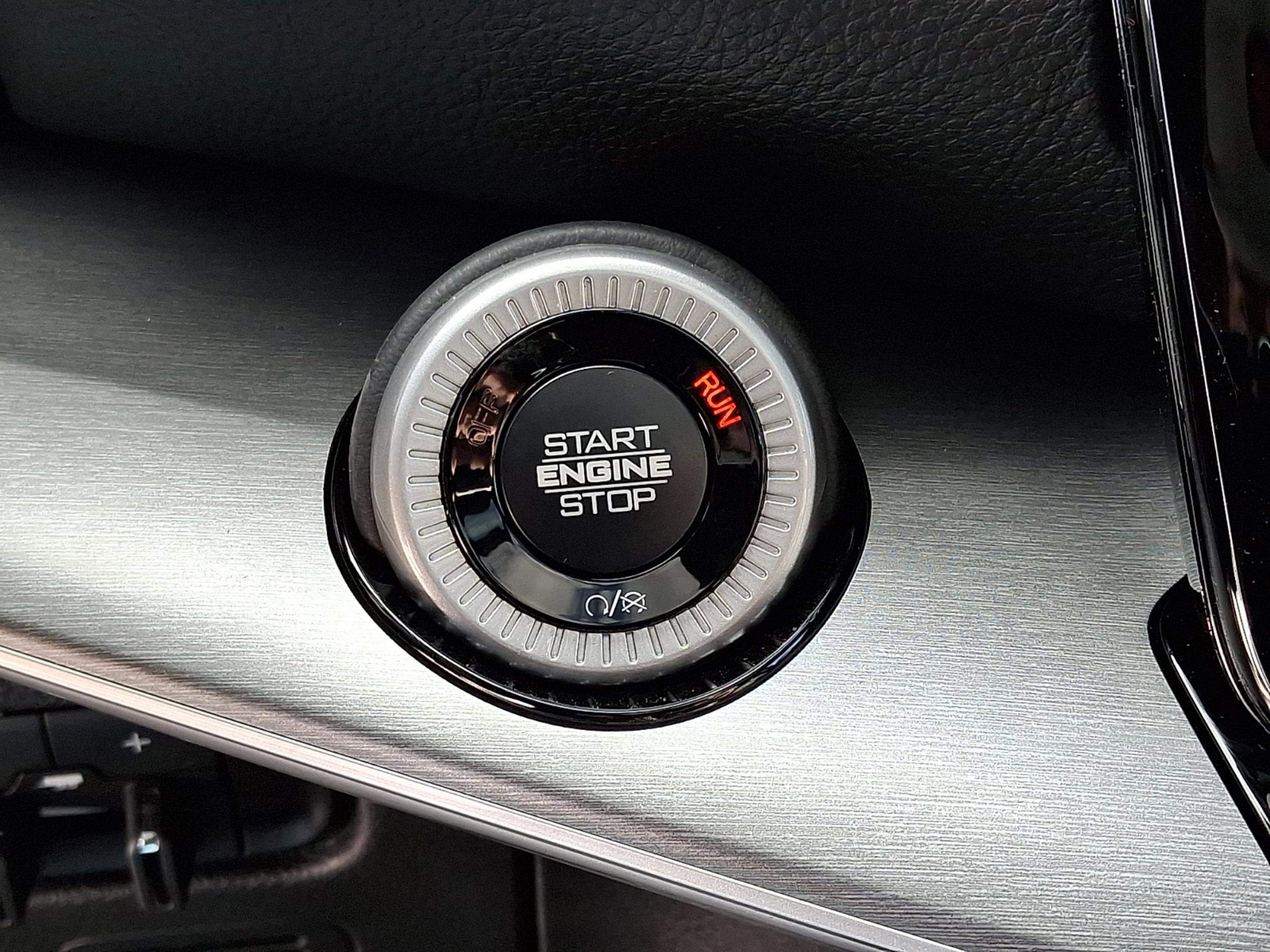 New 2026 Jeep Grand Wagoneer 4WD w/ Quick Order Packge 29V Upland image 13