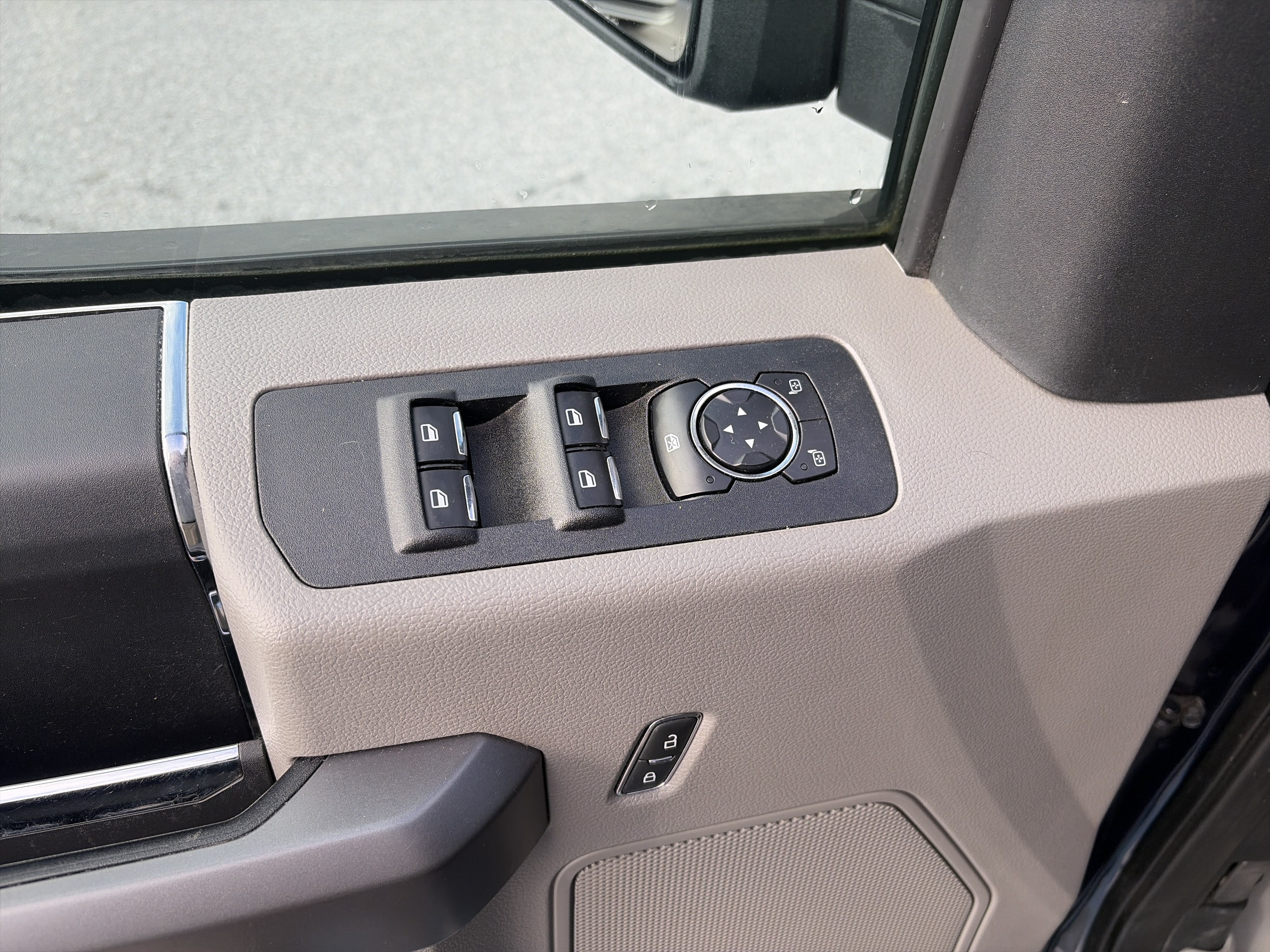 Used 2019 Ford F150 XLT AWD/4WD image 15