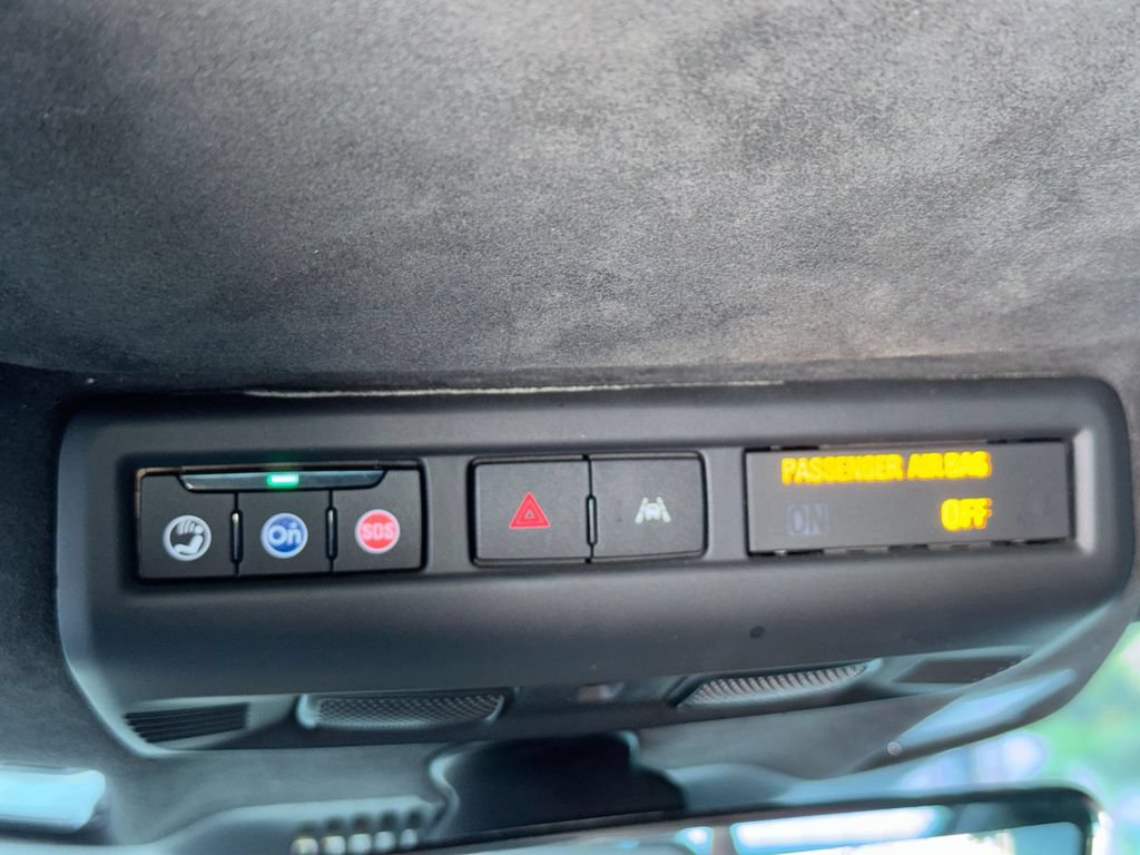 Used 2024 Chevrolet Corvette Z06 RWD image 19