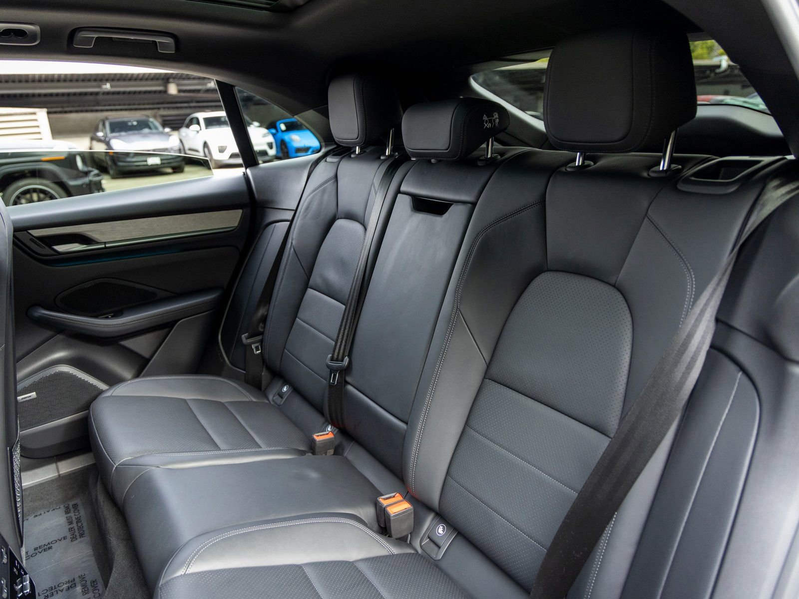 Used 2024 Porsche Macan 4 Electric image 43