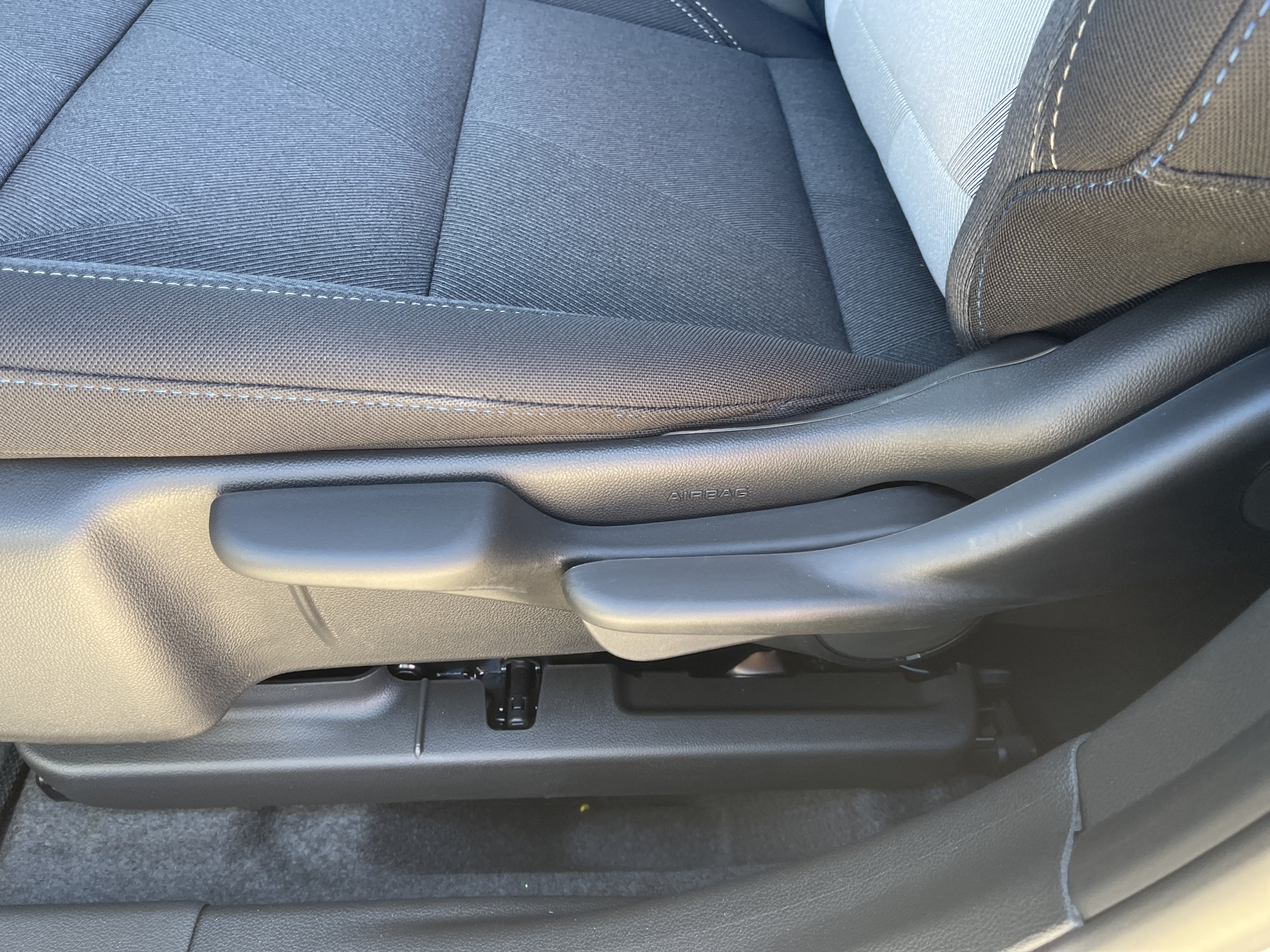 New 2026 Chevrolet Trax LS w/ LS Convenience Package FWD image 35