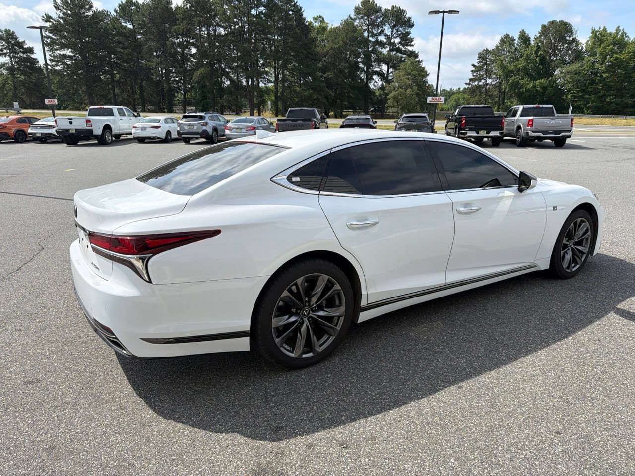 Used 2018 Lexus LS 500 F Sport w/ Accessory Package (Z2) RWD image 8
