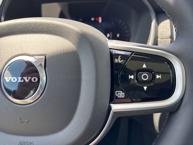 New 2026 Volvo XC90 B6 Ultra w/ Lounge Package image 21