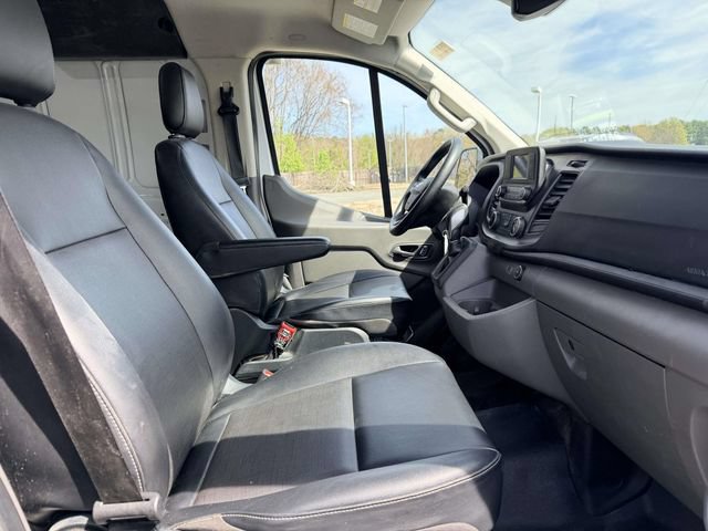 Used 2023 Ford Transit 250 Low Roof AWD image 12