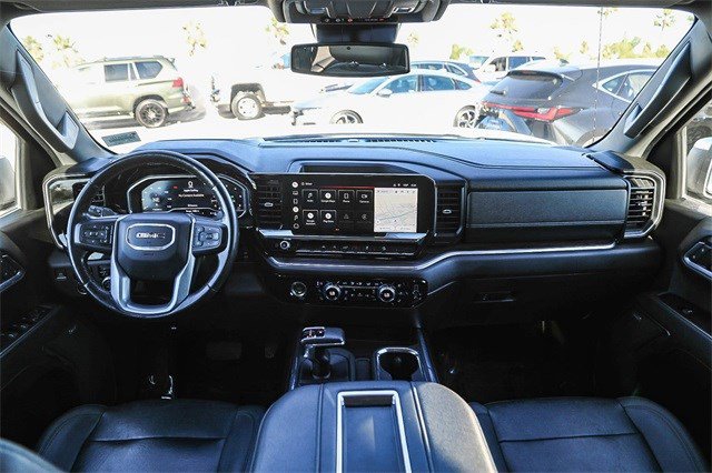 Used 2022 GMC Sierra 1500 SLT image 12