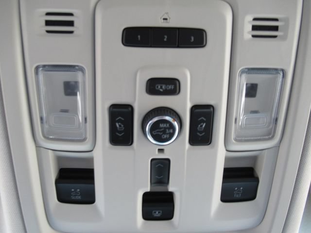 Used 2024 GMC Yukon Denali w/ Denali Reserve Package AWD/4WD image 34