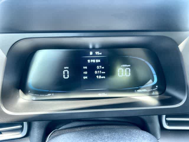 Used 2026 Hyundai Elantra SE FWD image 19