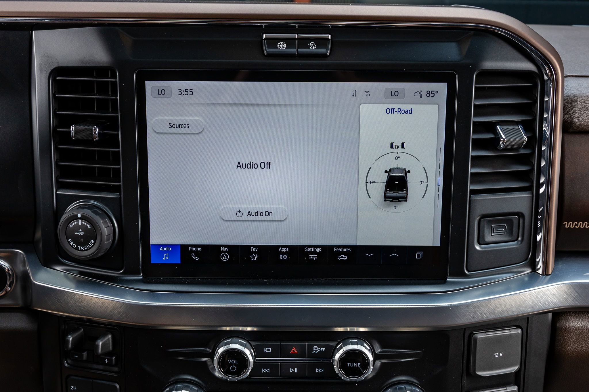 Used 2025 Ford F250 King Ranch w/ Tremor Off-Road Package image 24