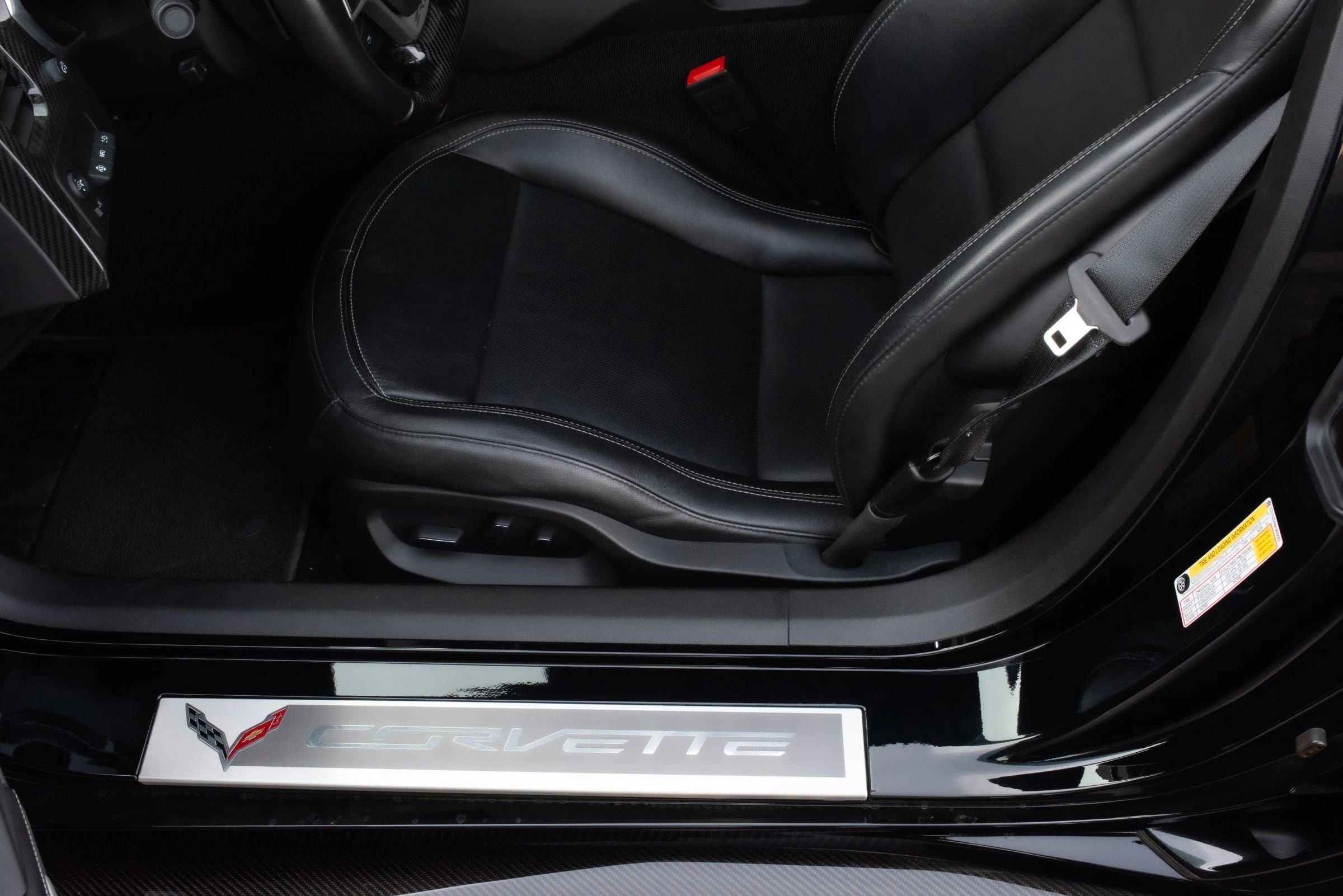 Used 2019 Chevrolet Corvette ZR1 RWD image 18