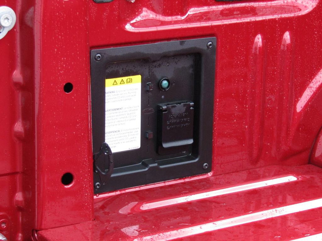 New 2025 Ford F150 Lariat w/ Equipment Group 501A Mid image 8