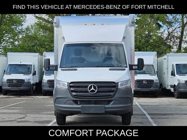 New 2024 Mercedes-Benz Sprinter 4500 image 2
