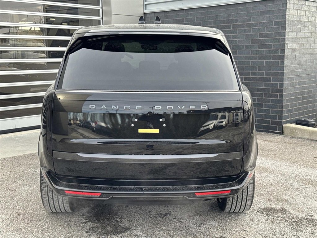 New 2026 Land Rover Range Rover SE image 5