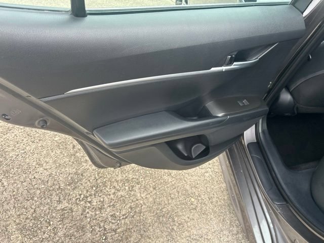 Used 2024 Toyota Camry SE FWD image 19