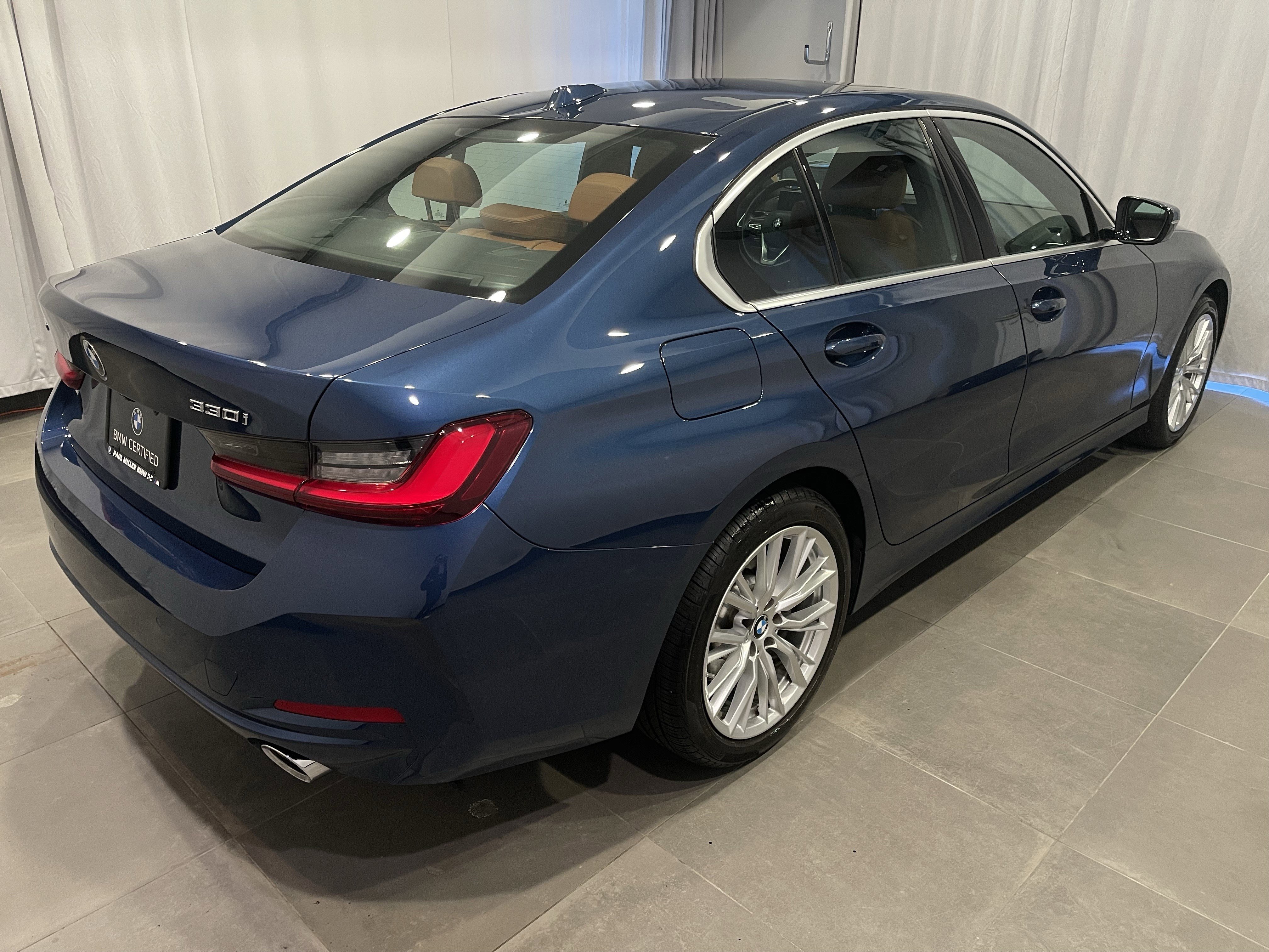 Certified 2024 BMW 330i xDrive Sedan w/ Premium Package image 6