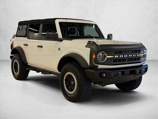 Certified 2022 Ford Bronco Black Diamond w/ Sasquatch Package image 3