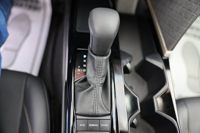 Used 2025 Toyota Camry XLE image 30