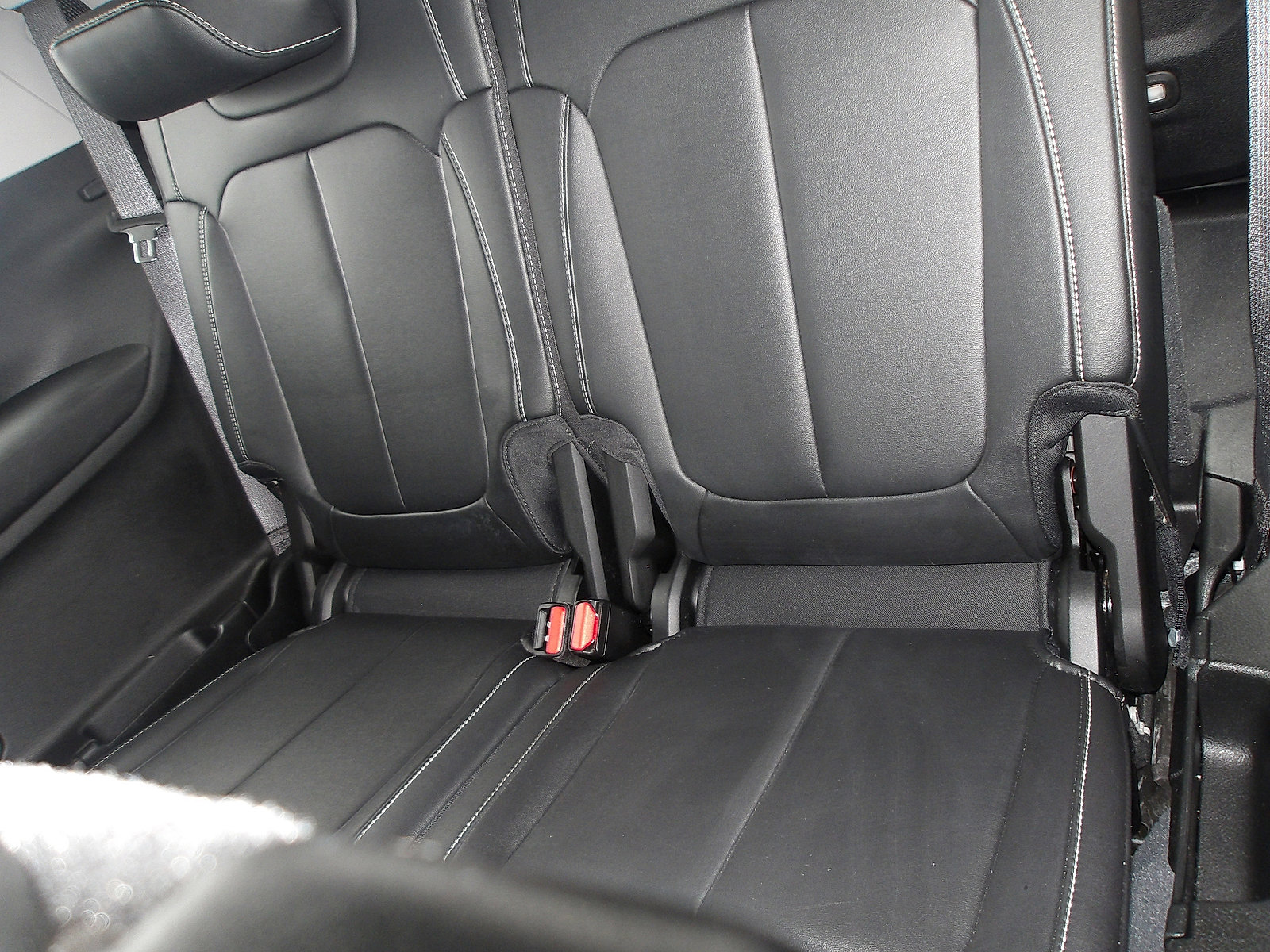 Used 2023 Jeep Grand Cherokee L Limited image 16