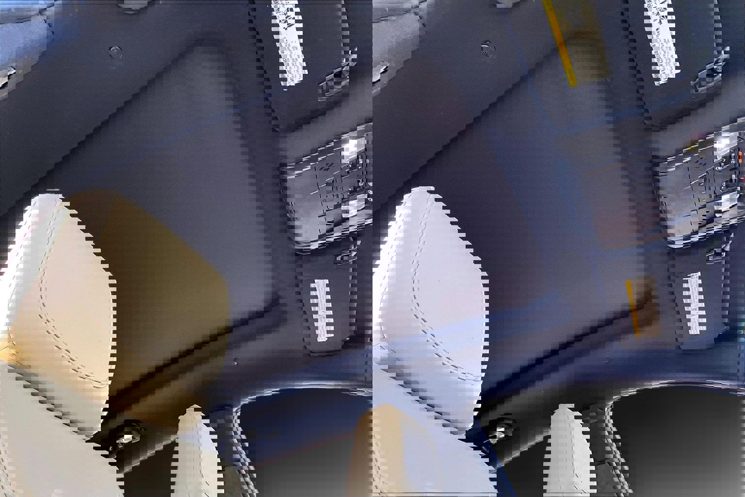 Used 2017 Cadillac XT5 Luxury w/ Driver Awareness Package image 27