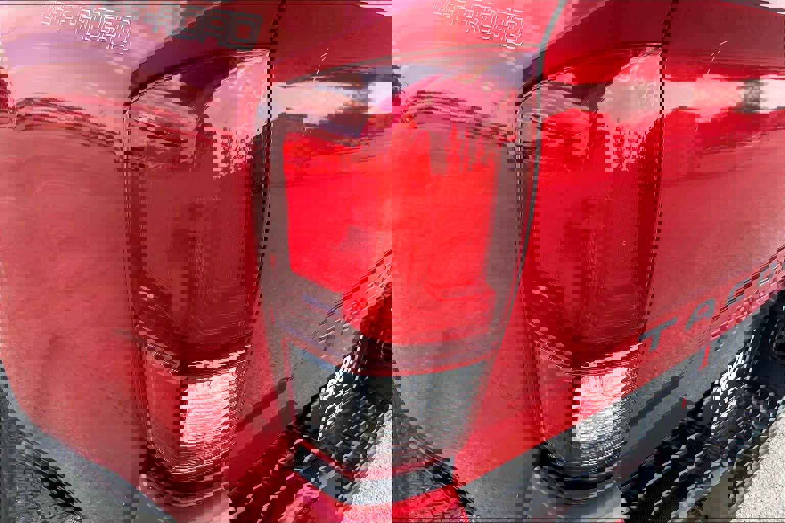 Used 2021 Toyota Tacoma SR w/ SR Convenience Package RWD image 27