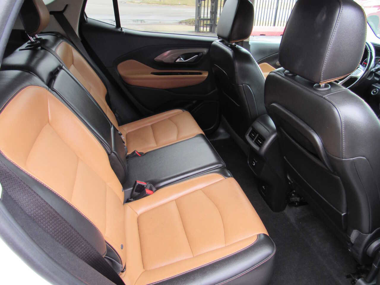 Used 2018 GMC Terrain SLT w/ Preferred Package image 9