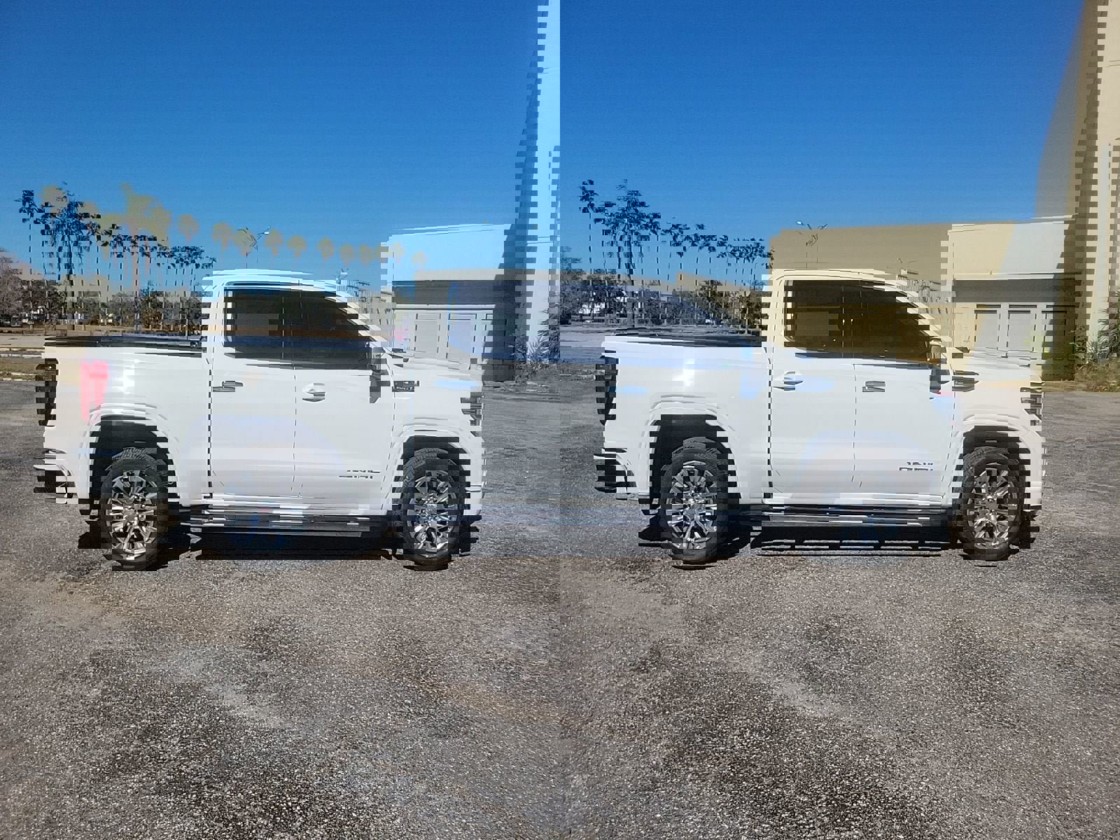 Used 2022 GMC Sierra 1500 Denali image 5