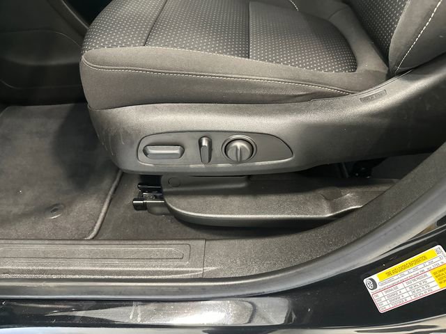 Used 2023 GMC Acadia SLE w/ Driver Convenience Package AWD/4WD image 26