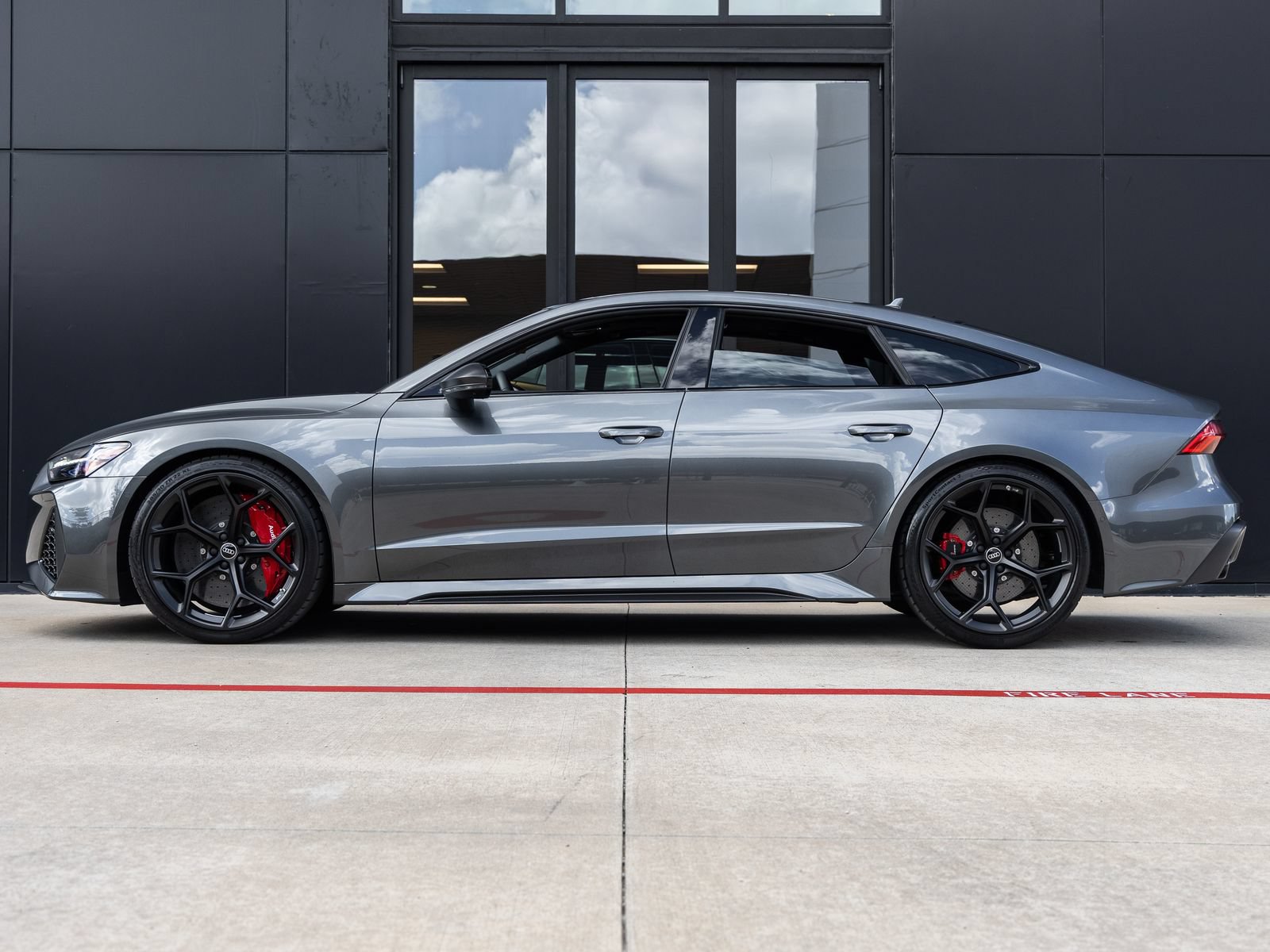 Used 2026 Audi RS 7 Performance AWD/4WD image 10