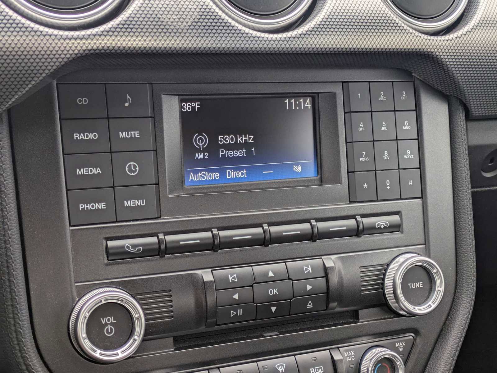 Used 2018 Ford Mustang GT w/ Black Accent Pkg image 24