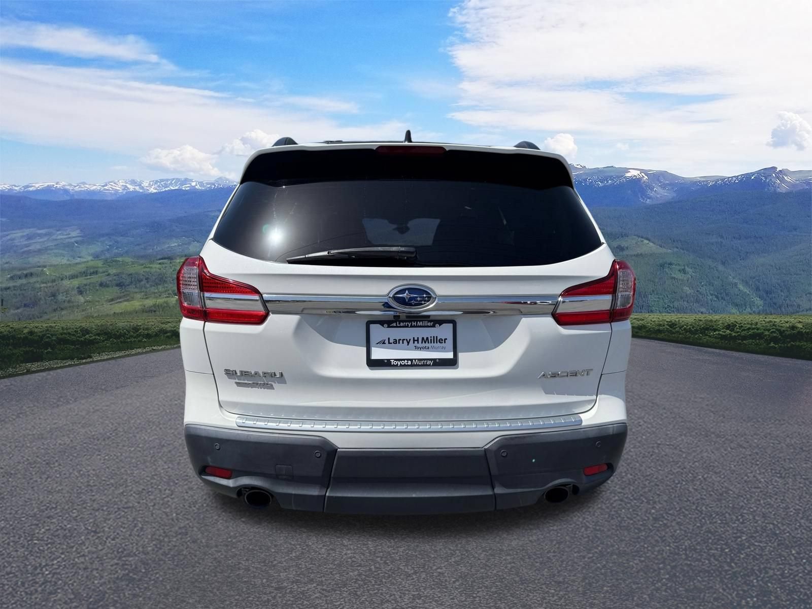 Used 2019 Subaru Ascent Premium AWD/4WD image 4
