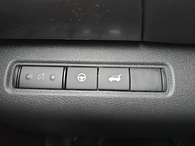 New 2026 Nissan Pathfinder SL FWD image 10