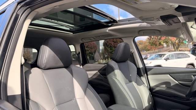 Used 2023 Subaru Ascent Onyx Edition Limited image 4