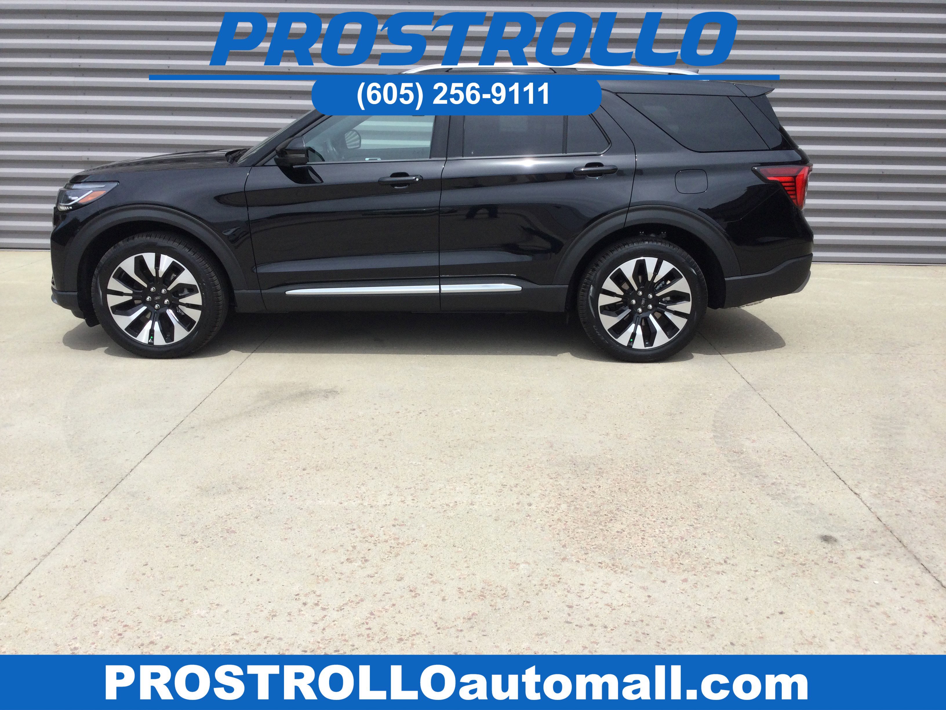 New 2026 Ford Explorer Platinum w/ LUX Leather Package
