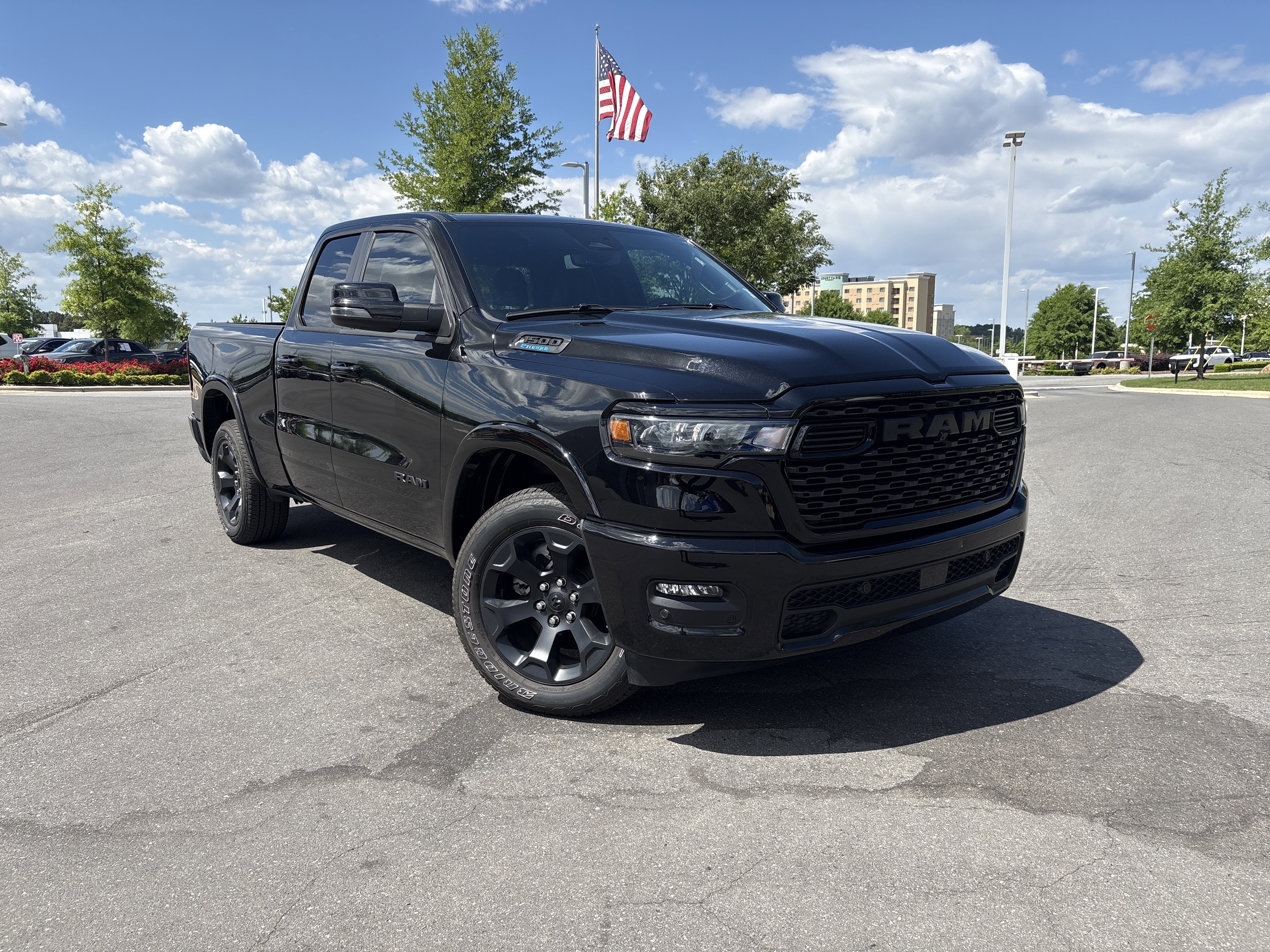 Certified 2025 RAM 1500 Big Horn AWD/4WD image 2