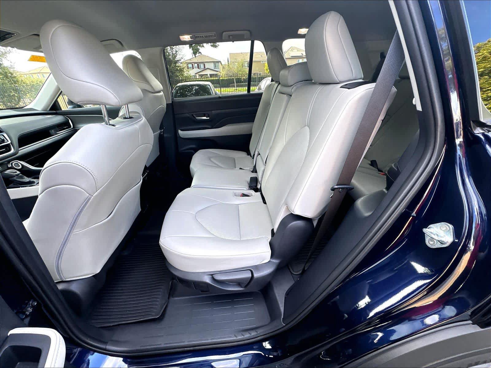 Used 2026 Toyota Grand Highlander AWD Hybrid image 25
