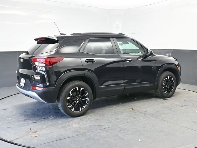 Used 2022 Chevrolet TrailBlazer LT w/ Convenience Package AWD/4WD image 7