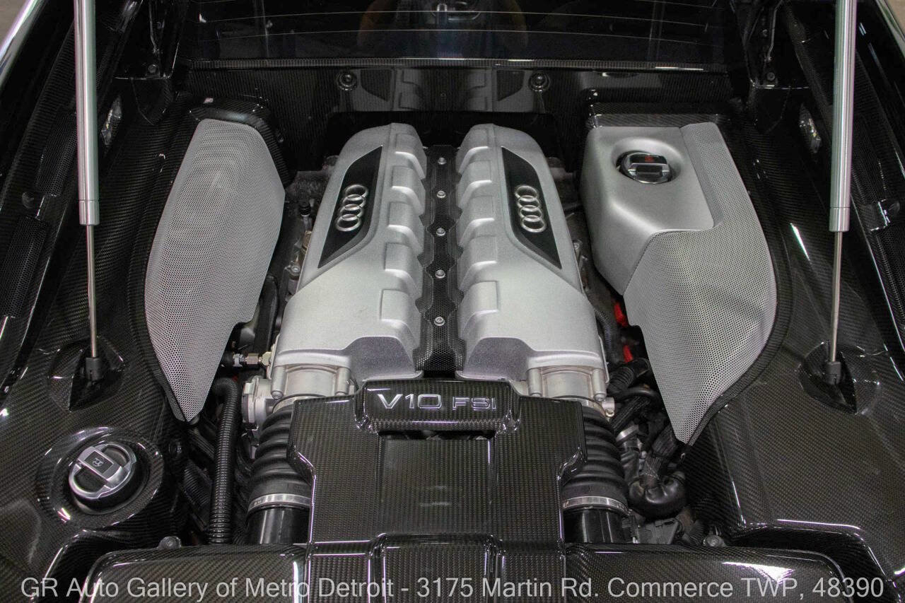 Used 2015 Audi R8 V10 image 19