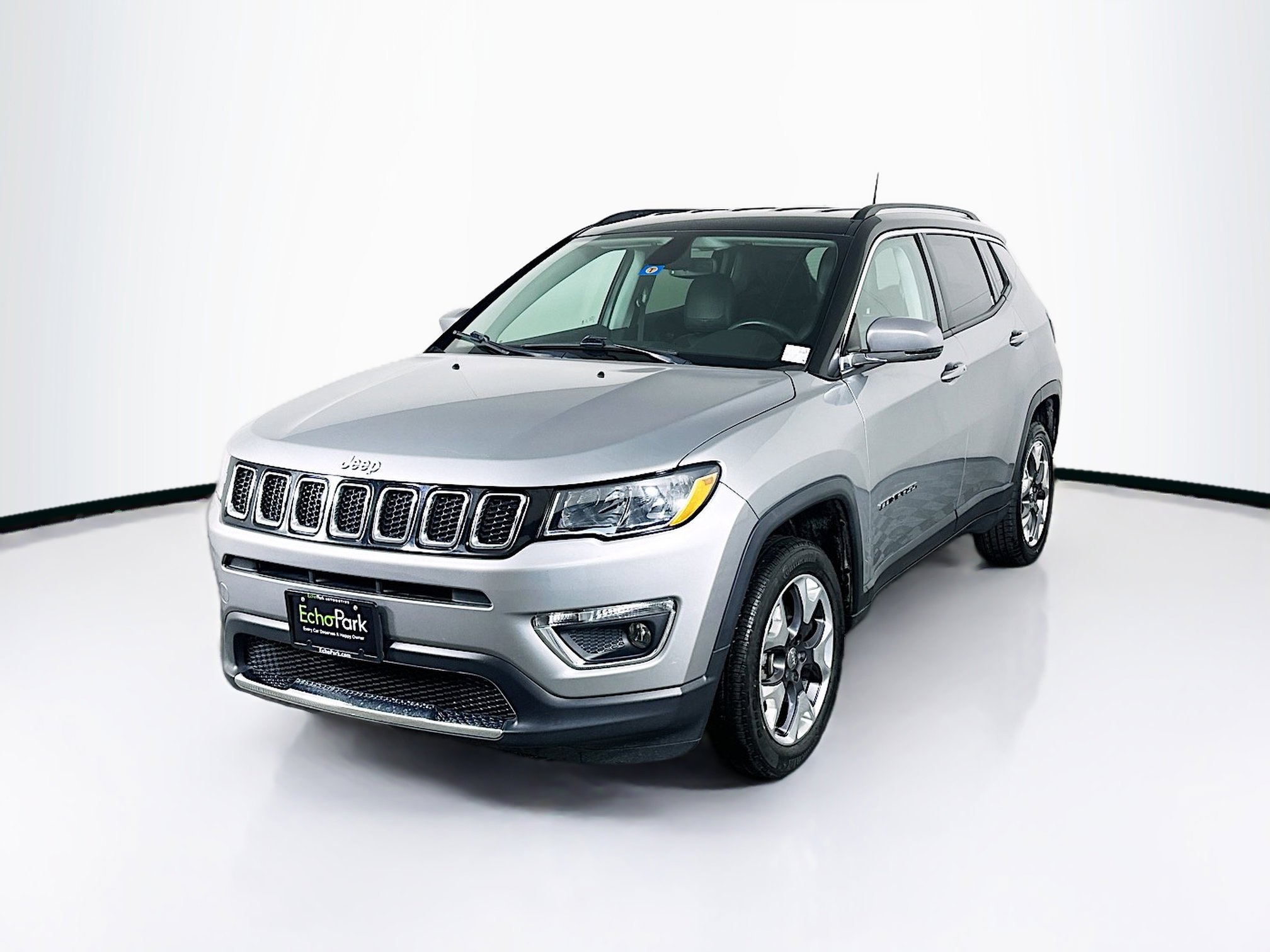 Used 2020 Jeep Compass Limited image 3