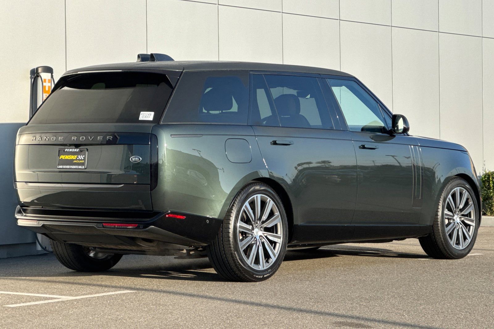 Certified 2023 Land Rover Range Rover Long Wheelbase SE image 5