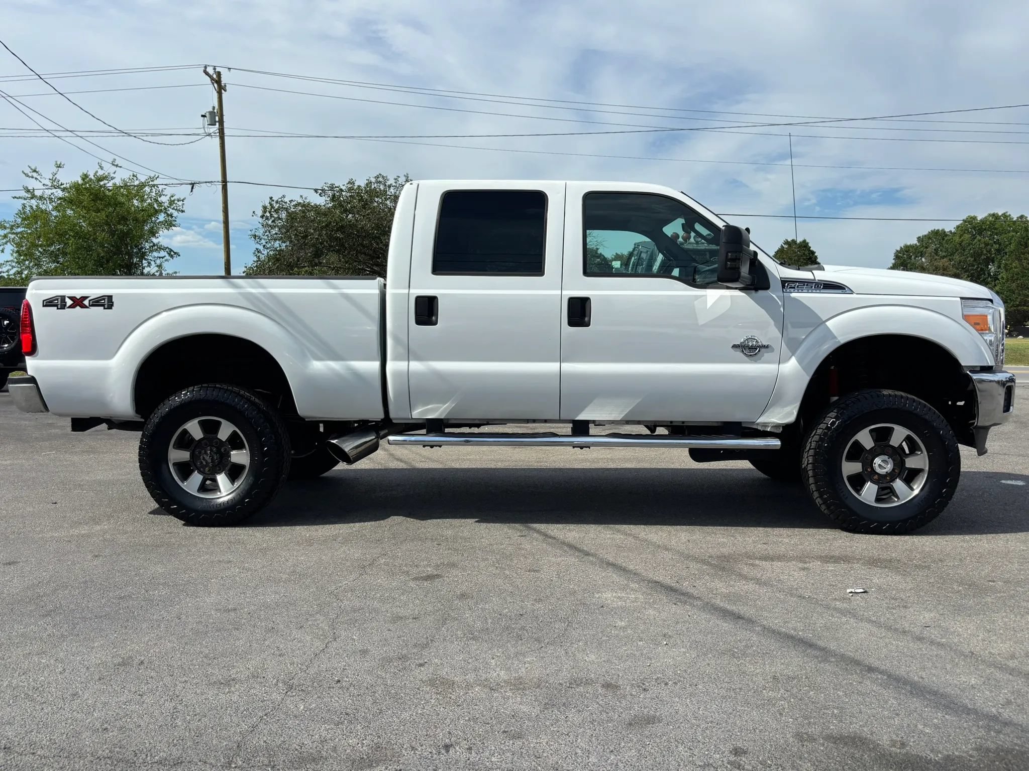 Used 2015 Ford F250 XLT AWD/4WD image 4