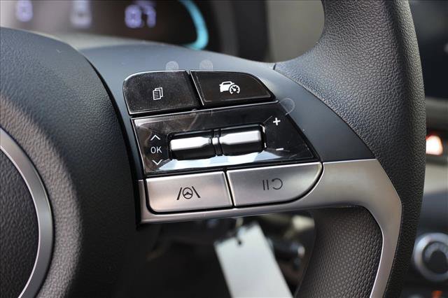 New 2026 Hyundai Elantra SE FWD image 16