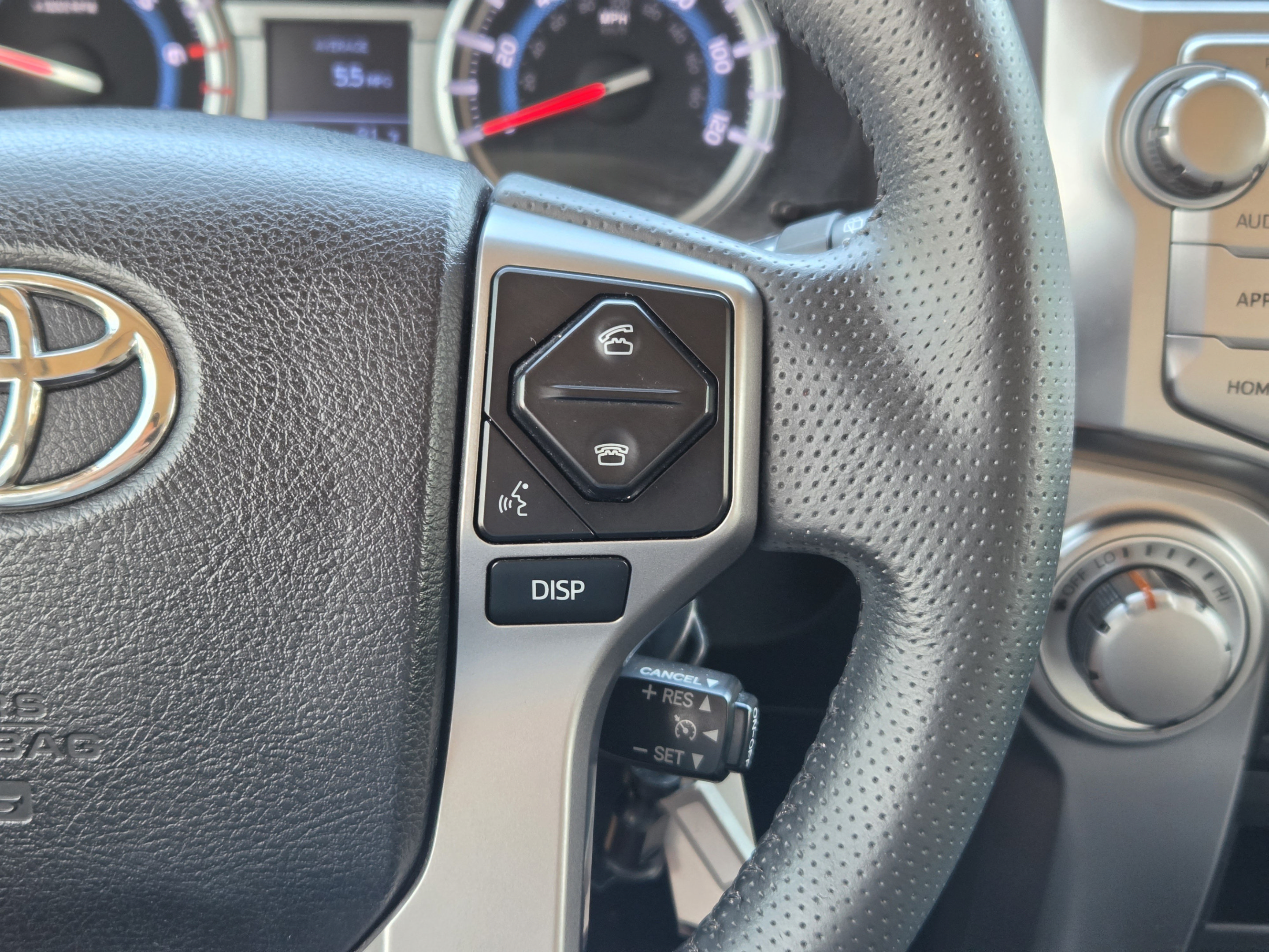 Used 2017 Toyota 4Runner SR5 Premium AWD/4WD image 27