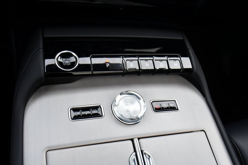 New 2026 Lincoln Navigator Reserve w/ Jet Appearance Package AWD/4WD image 39