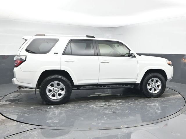 Used 2021 Toyota 4Runner SR5 Premium w/ Moonroof Package image 8