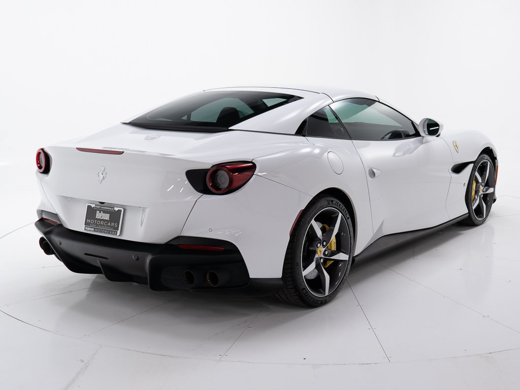 Used 2022 Ferrari Portofino M RWD image 13