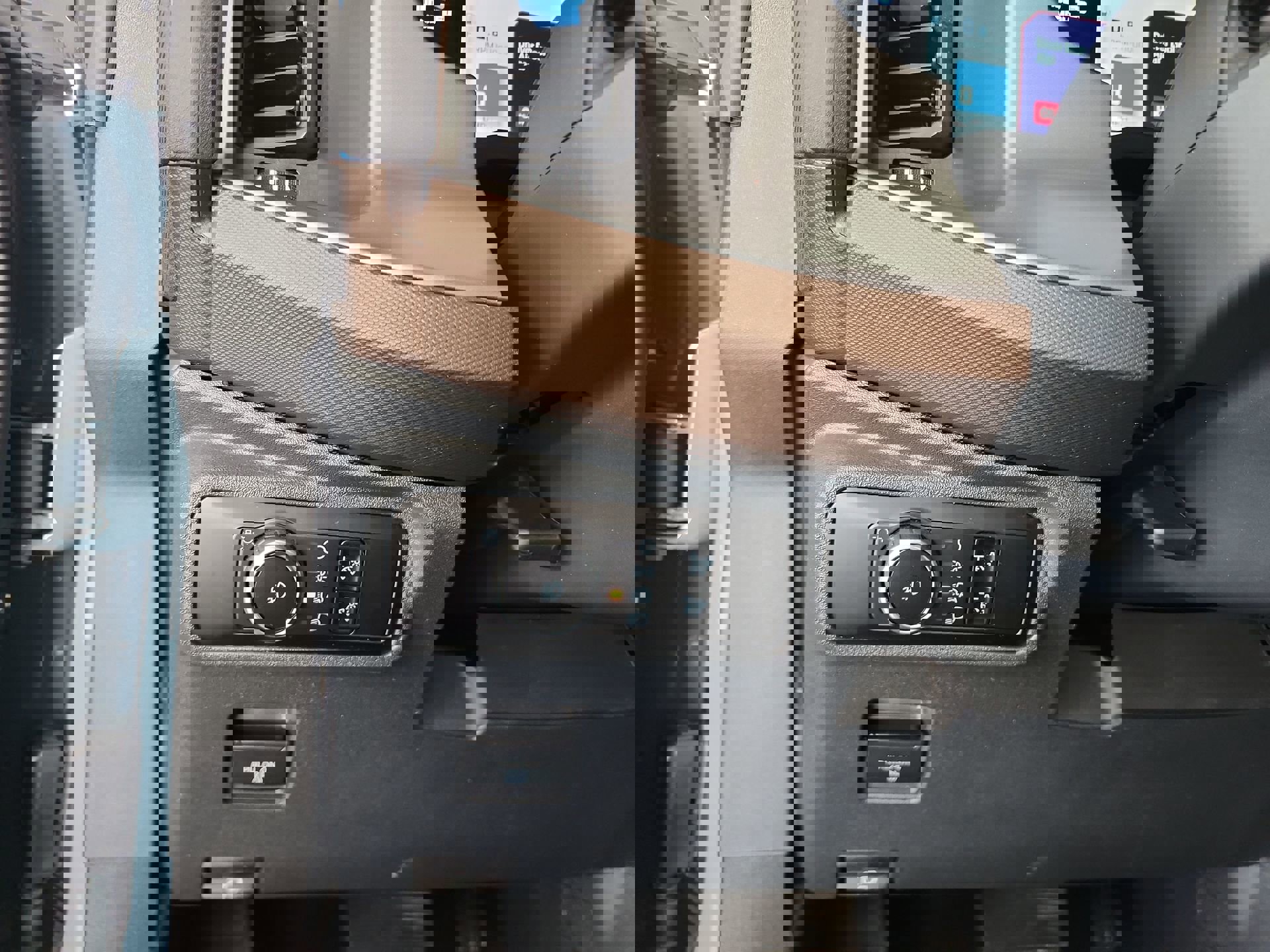 Certified 2023 Ford Bronco Outer Banks image 13